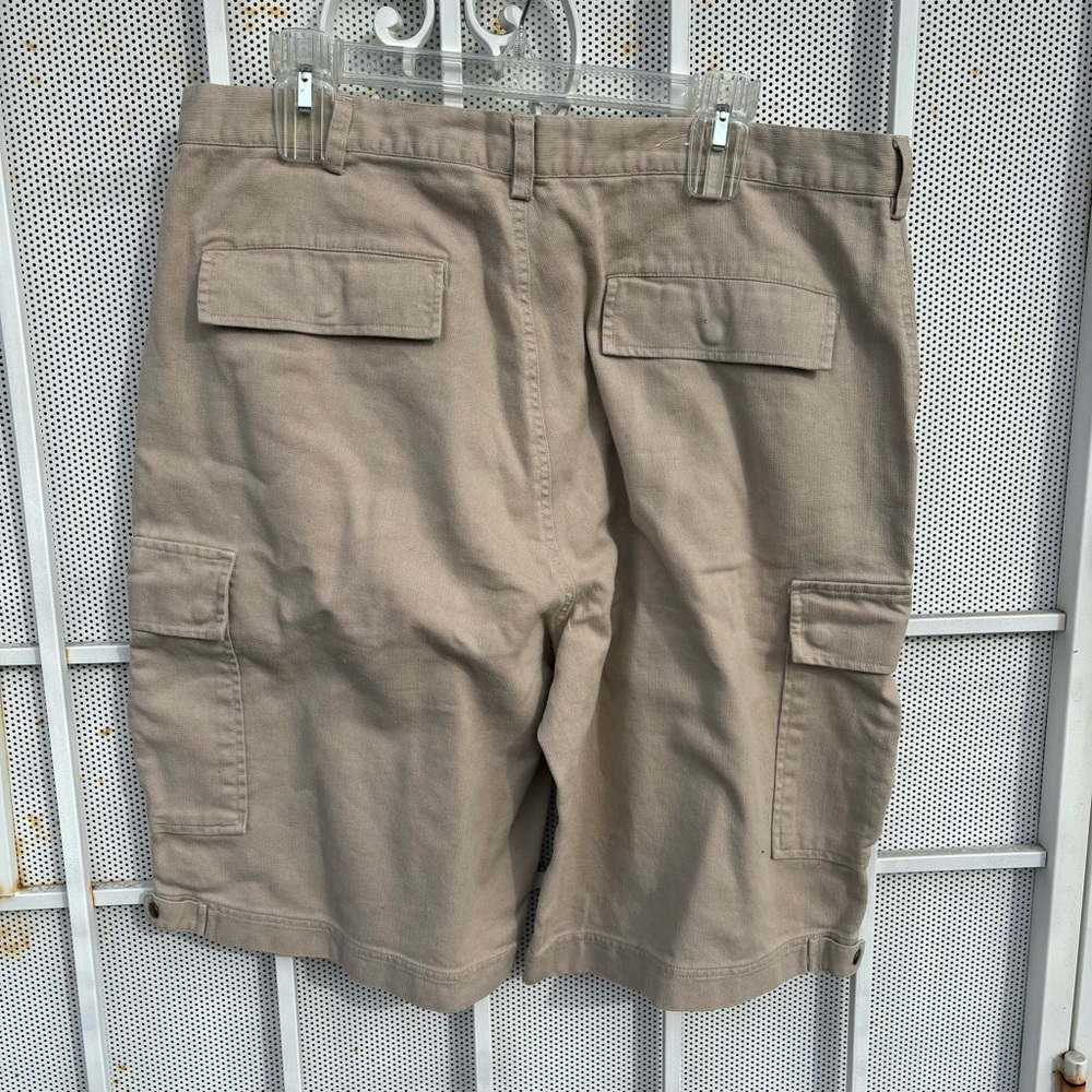 Shaver Lake men's 38 cargo shorts W38"XL11" light tan